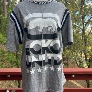 Echo Gray Graphic Short Sleeve Tee